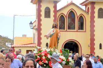 Misa y procesión del Sagrado Corazón de Jesús en La Higuera Canaria (Foto Francisco Javier Santana)